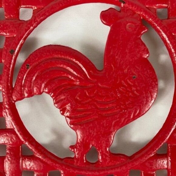 Vintage Cast Iron Red Rooster Table Trivet 8" #2 - Picture 2 of 5